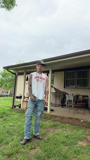 @GhettoCowboy🌪️🤠