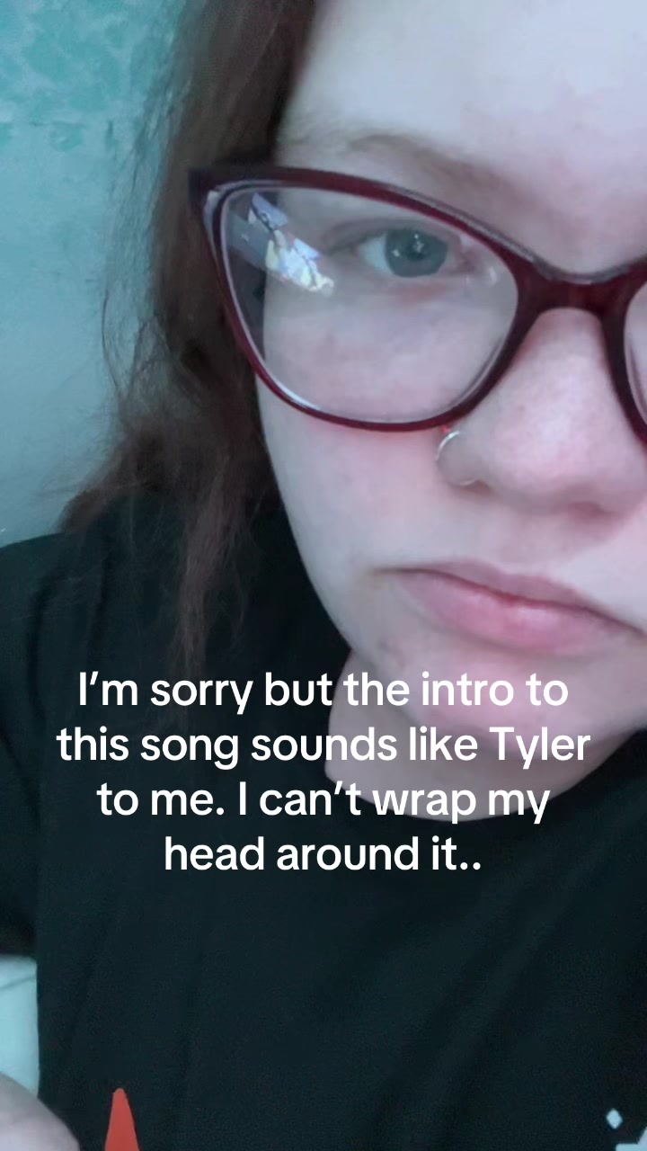 @🫡