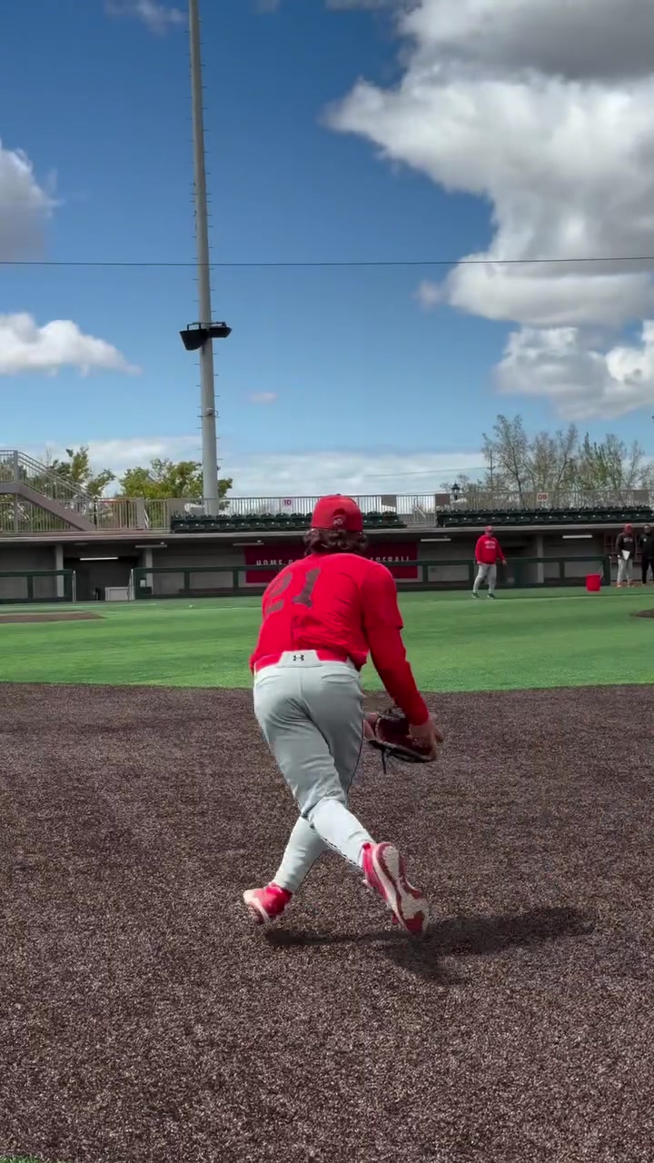 @Rawlings ⚾️🥎
