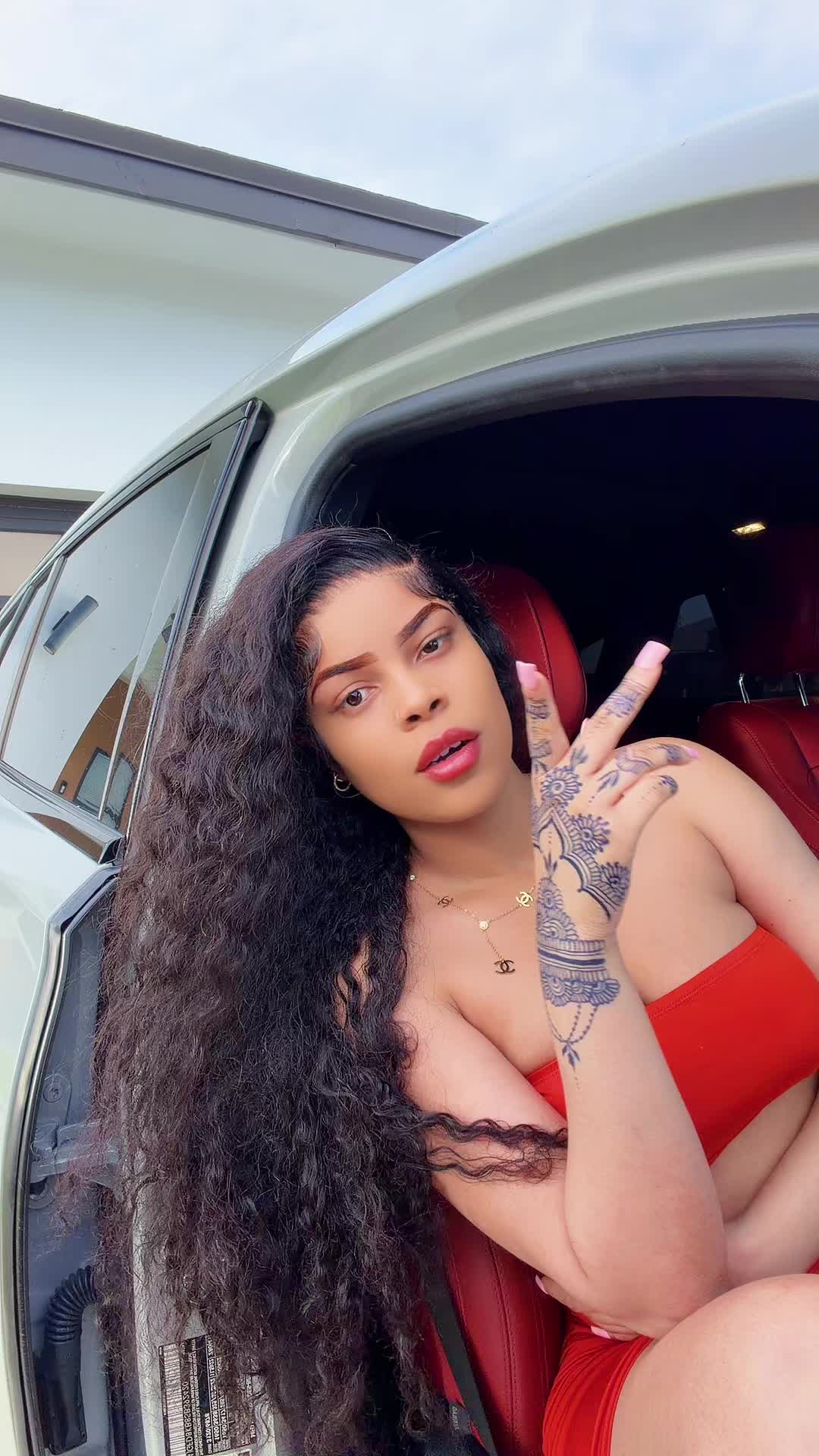 @sarahbeauty💇&zwj;♀️