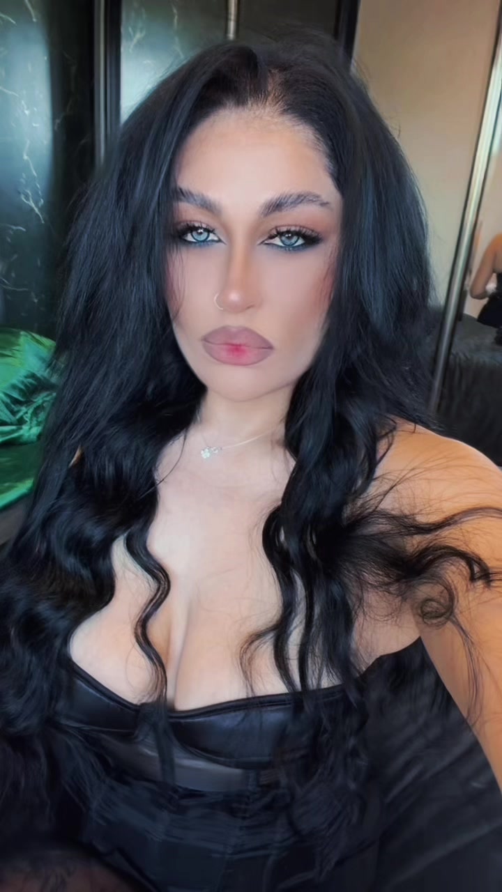 @alexxandrinaaa
