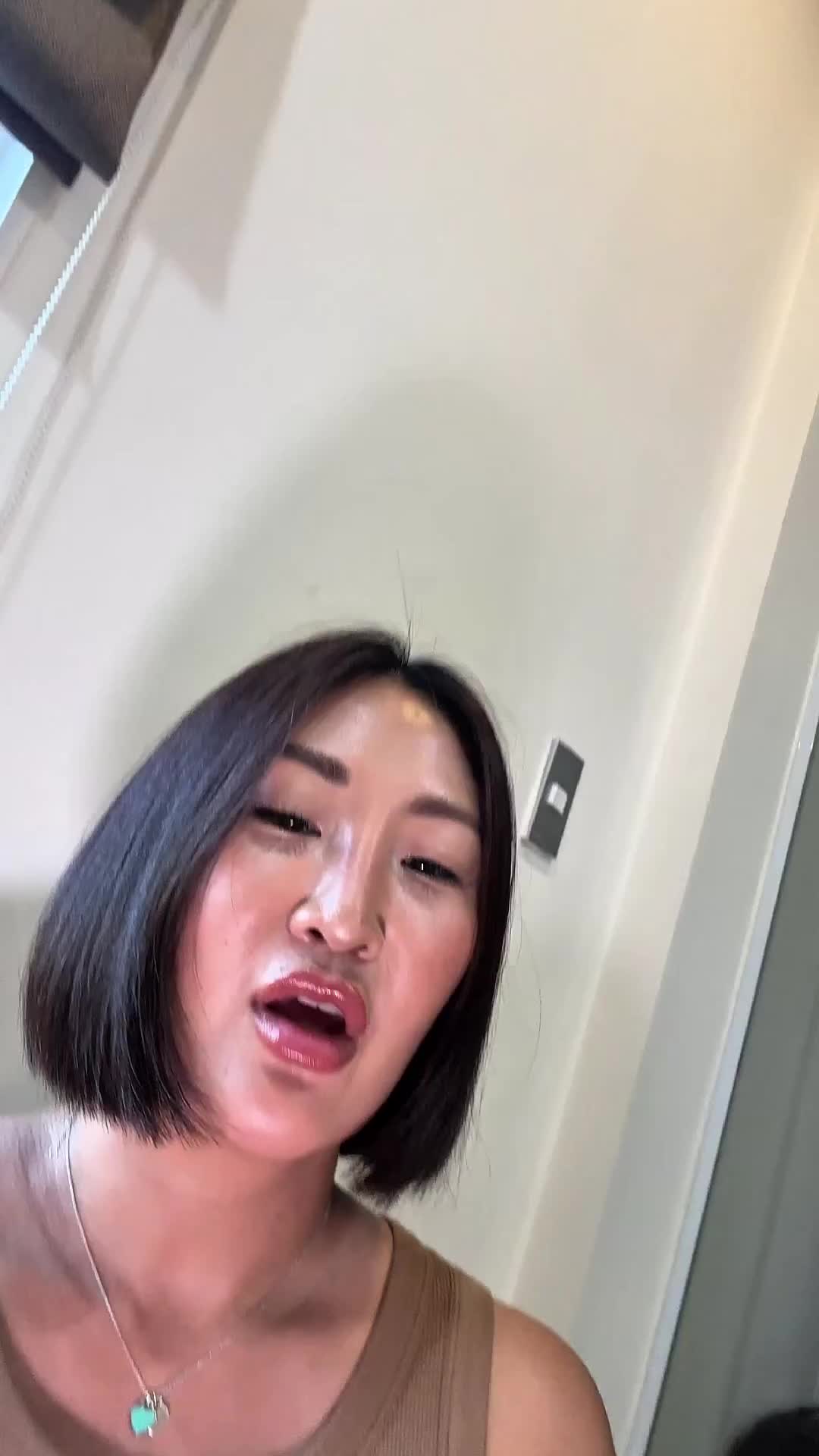 @Sienna