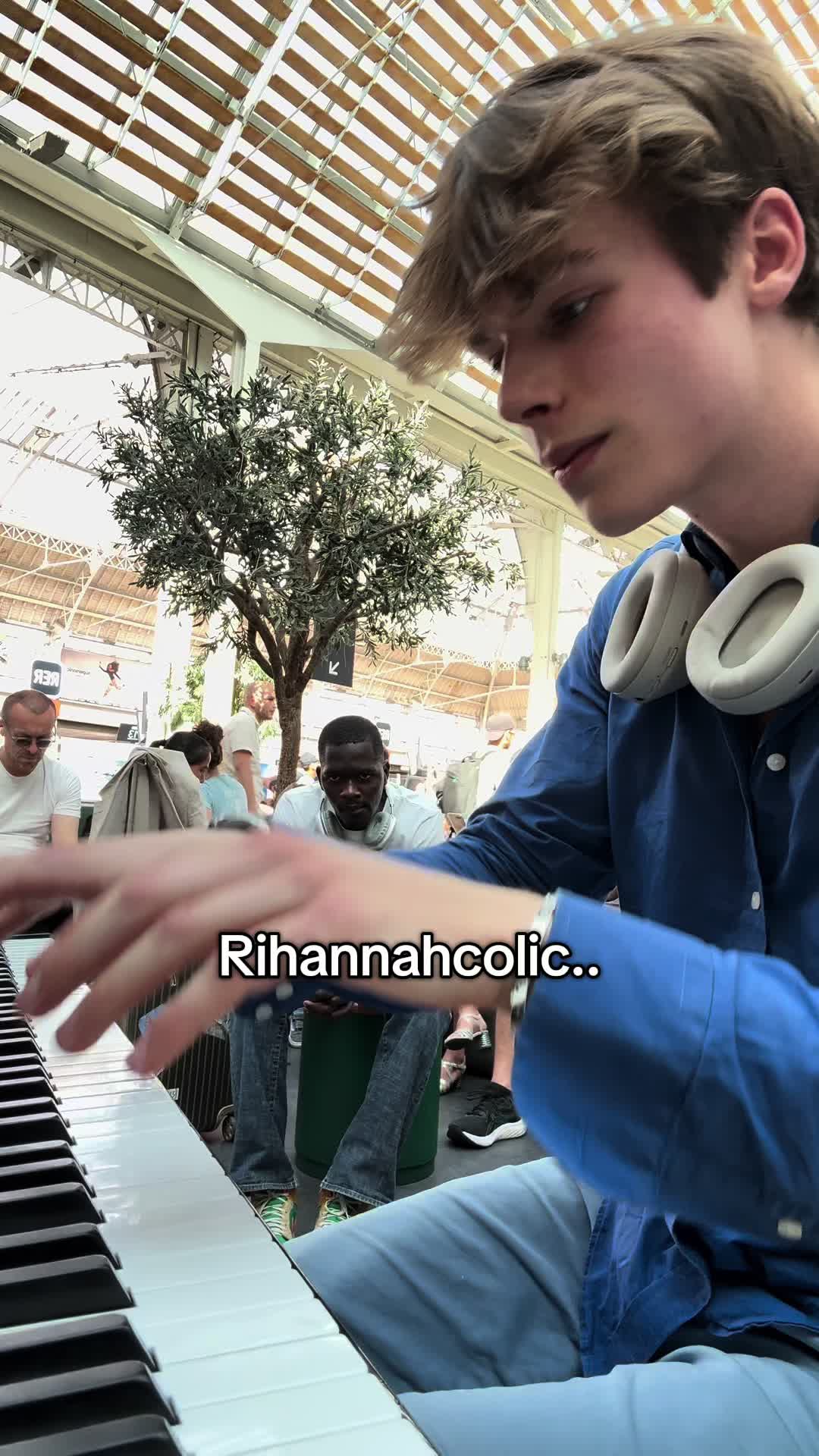 @Roman&rsquo;tique