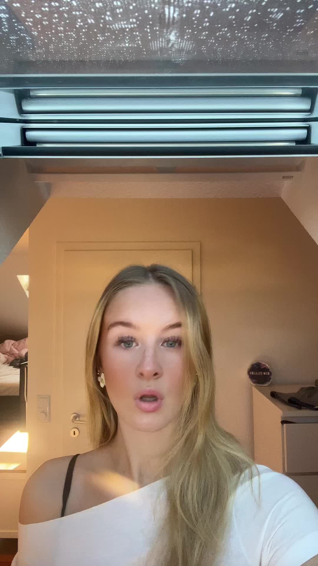 @user83763837637848