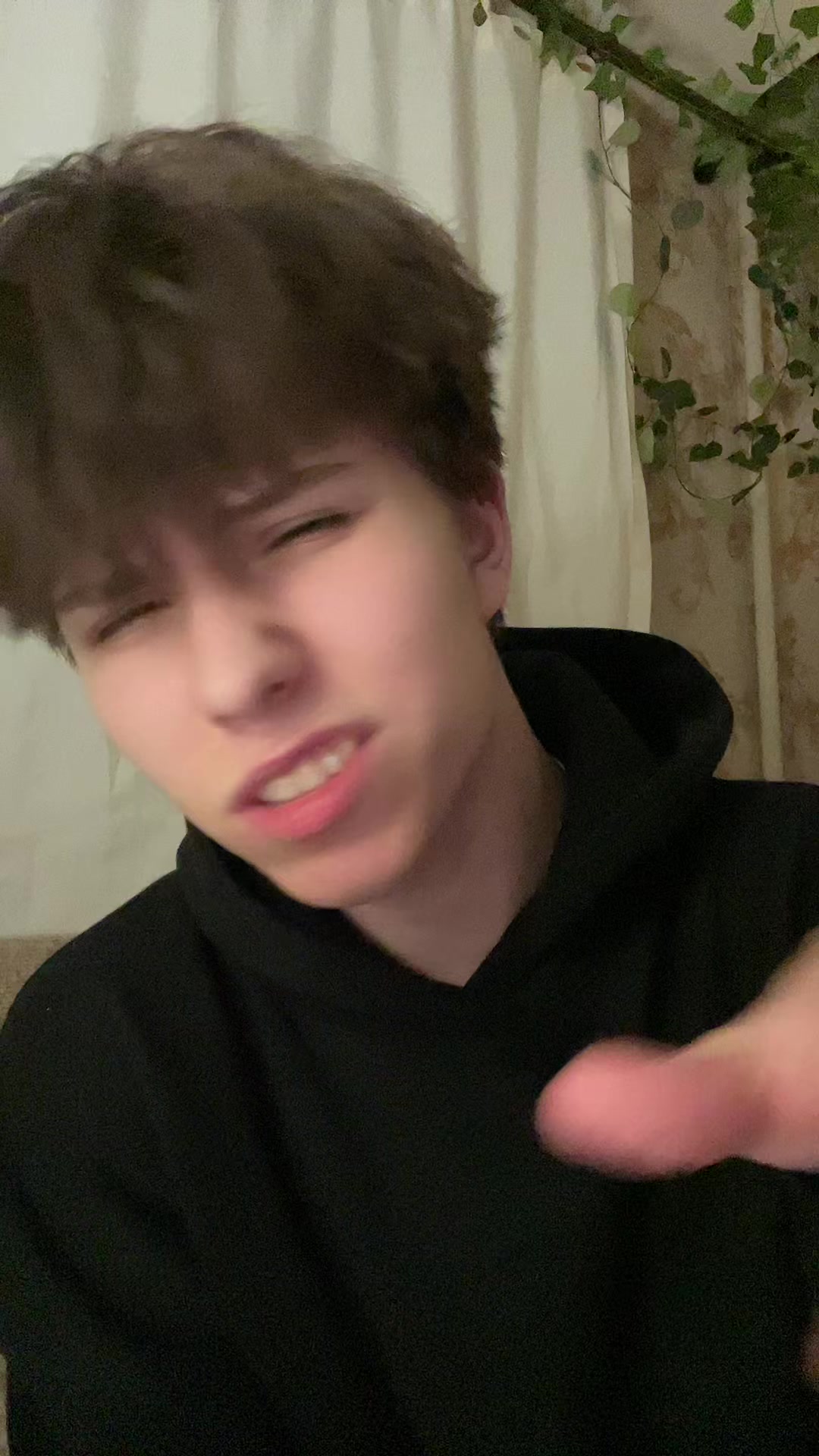 @shnyagaswag