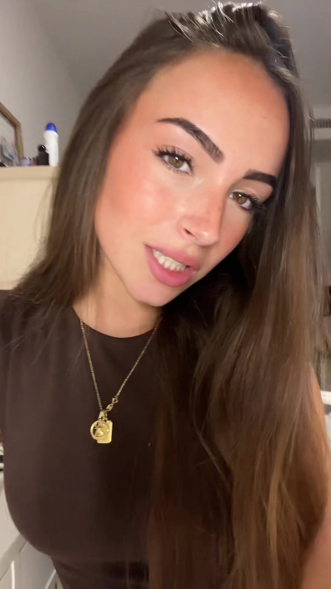 @núria