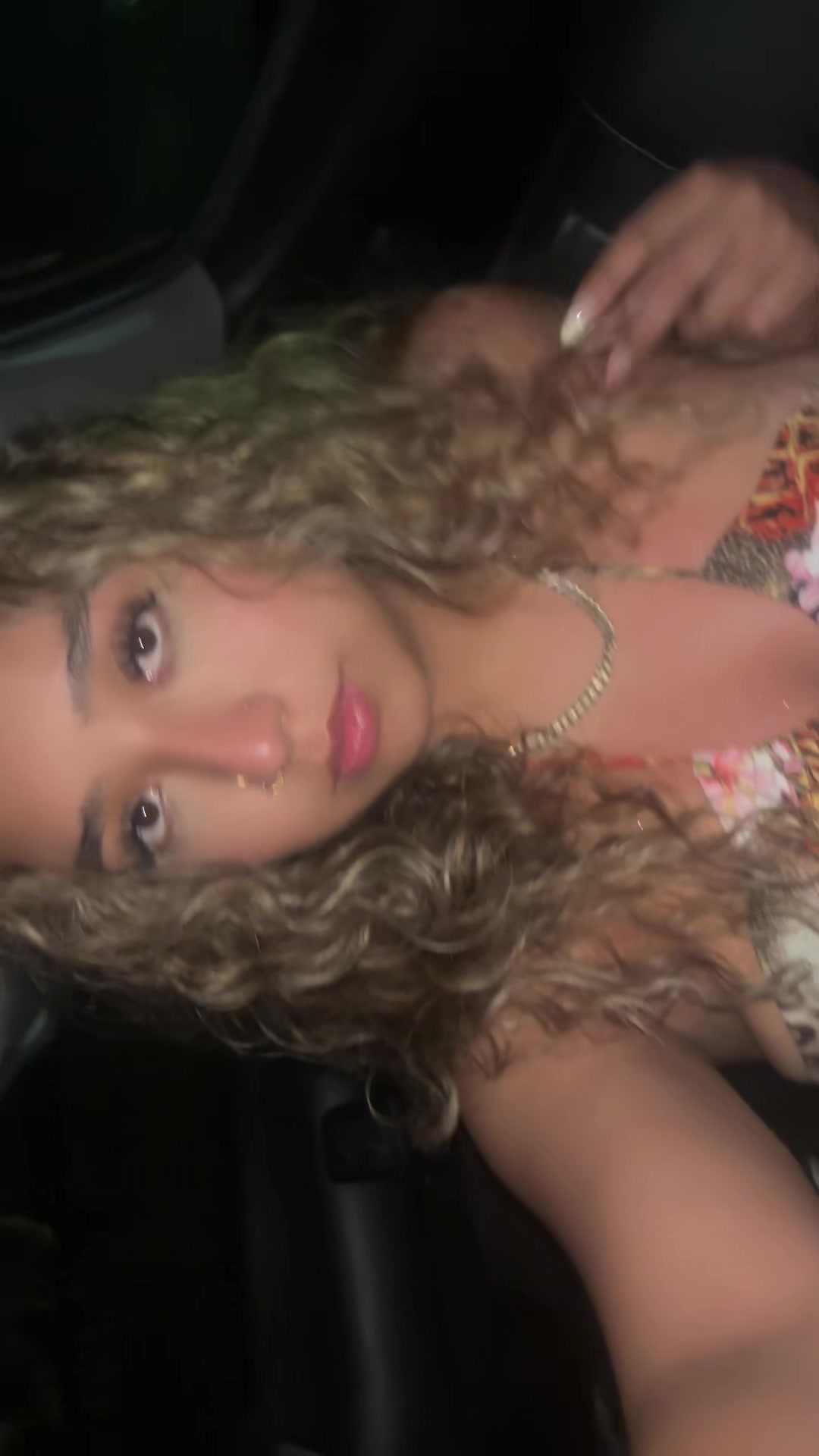 @raaaelene