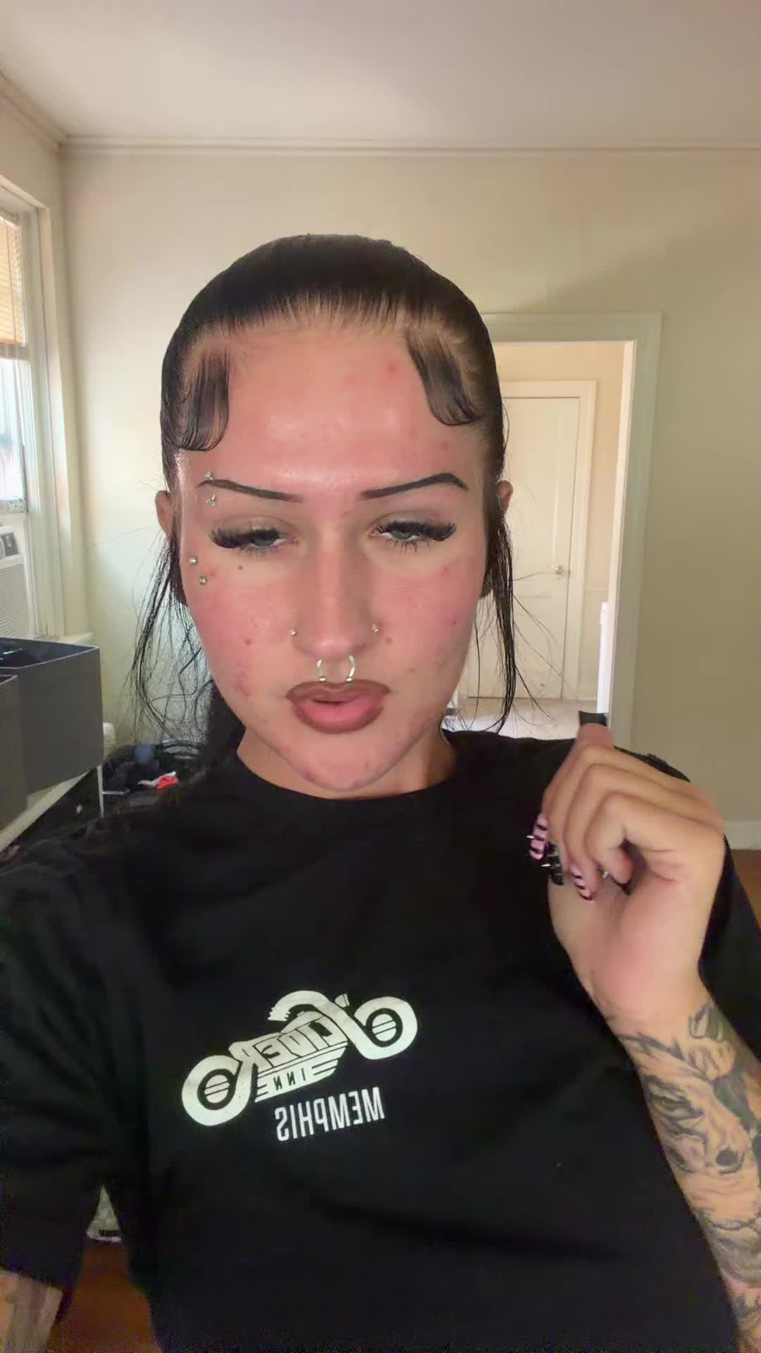@kat ✮⋆˙