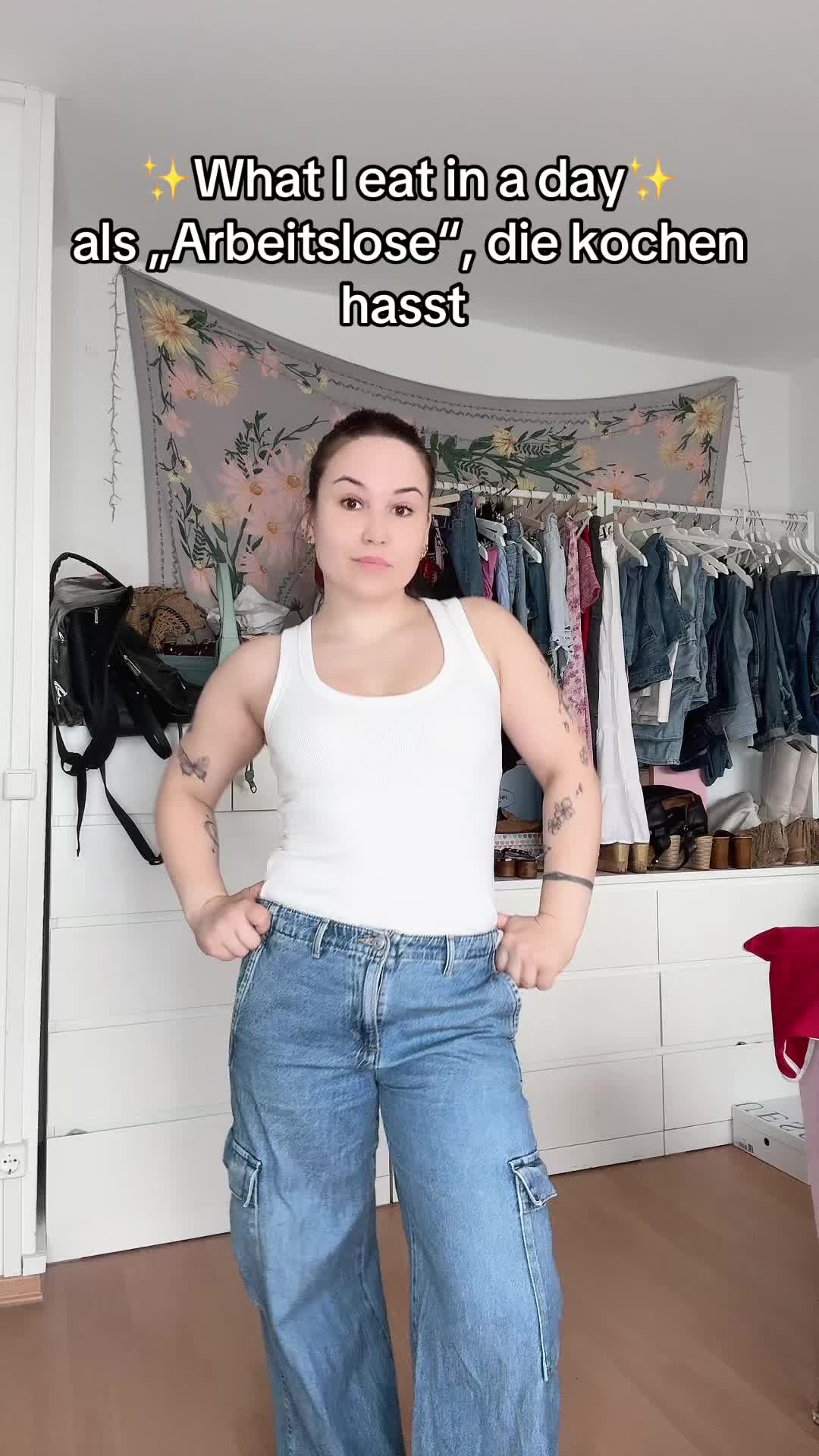 @laurassoberlife