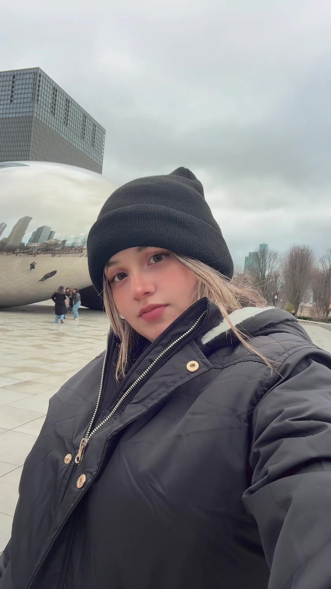@Liz Jade9