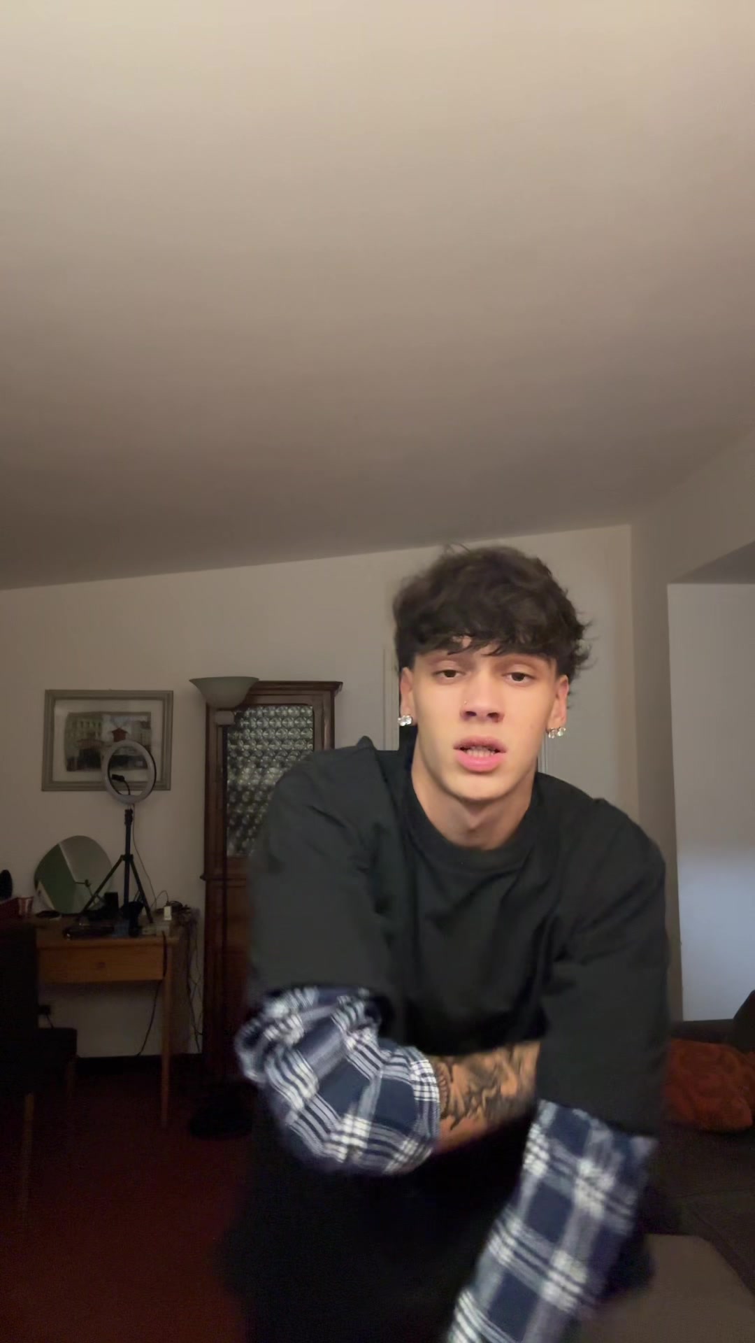 @ddagiox_🦅
