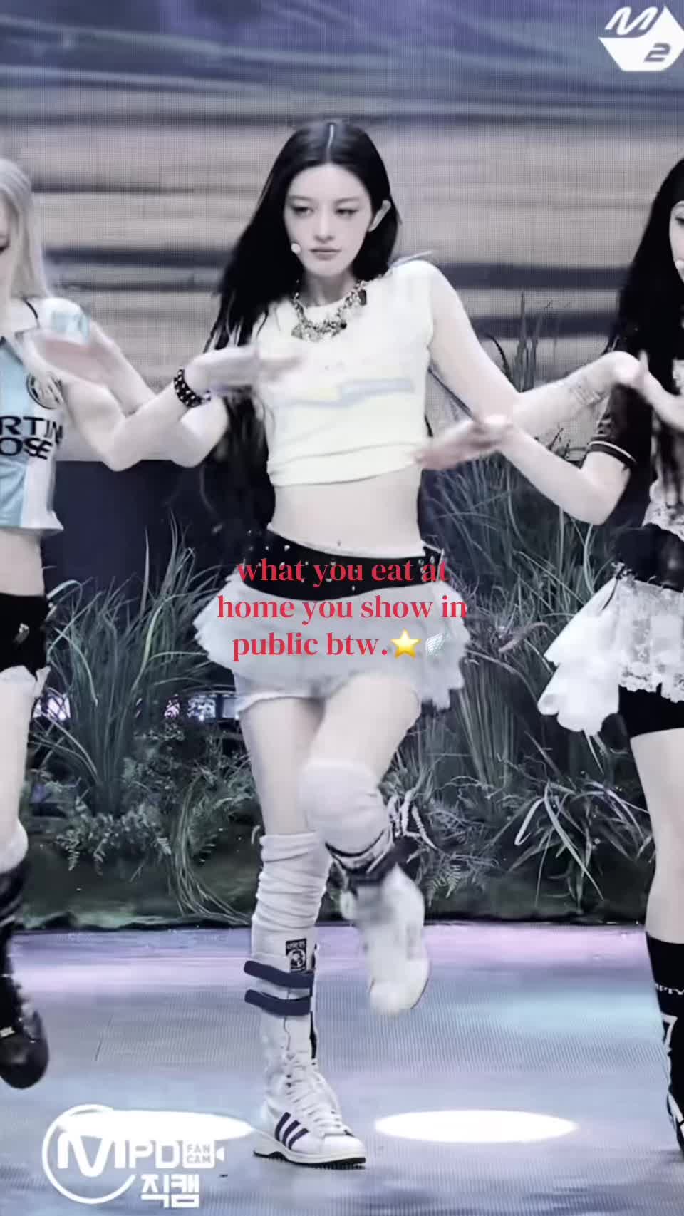 @⭐️🪽