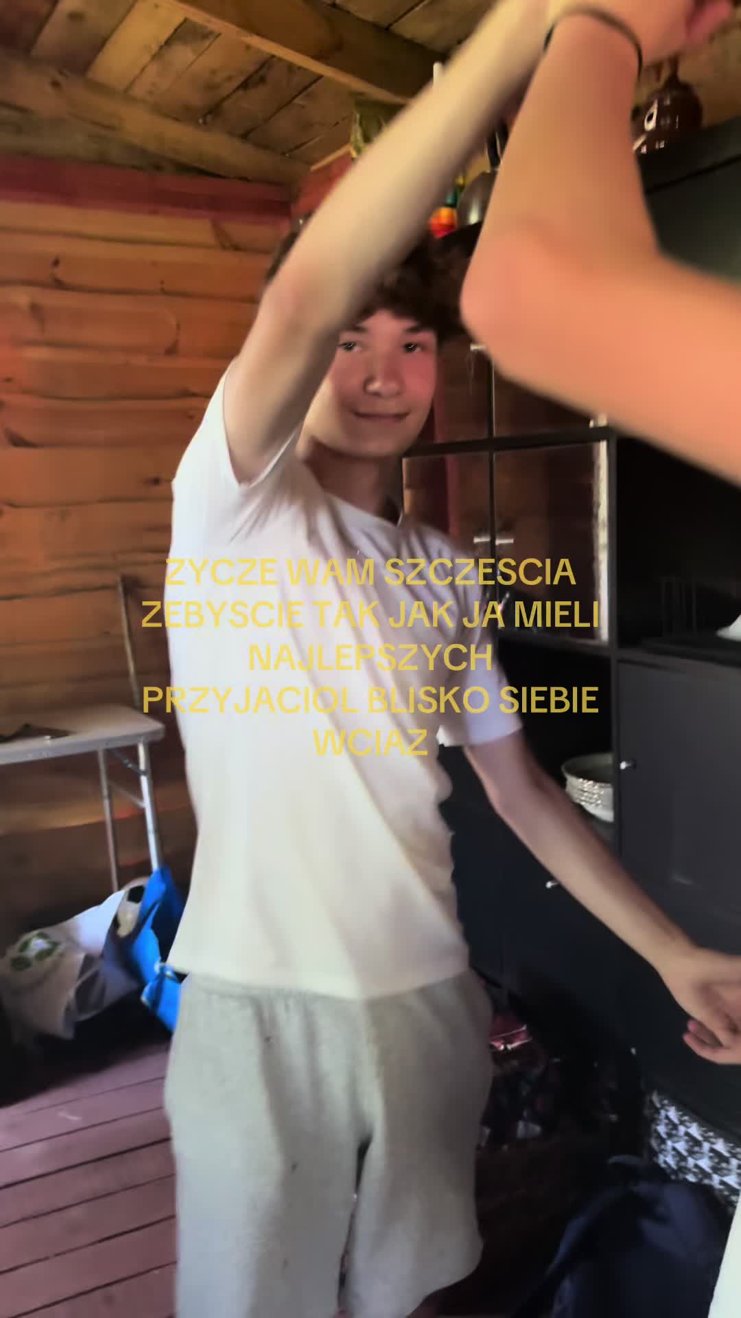 @iglaurqqxv
