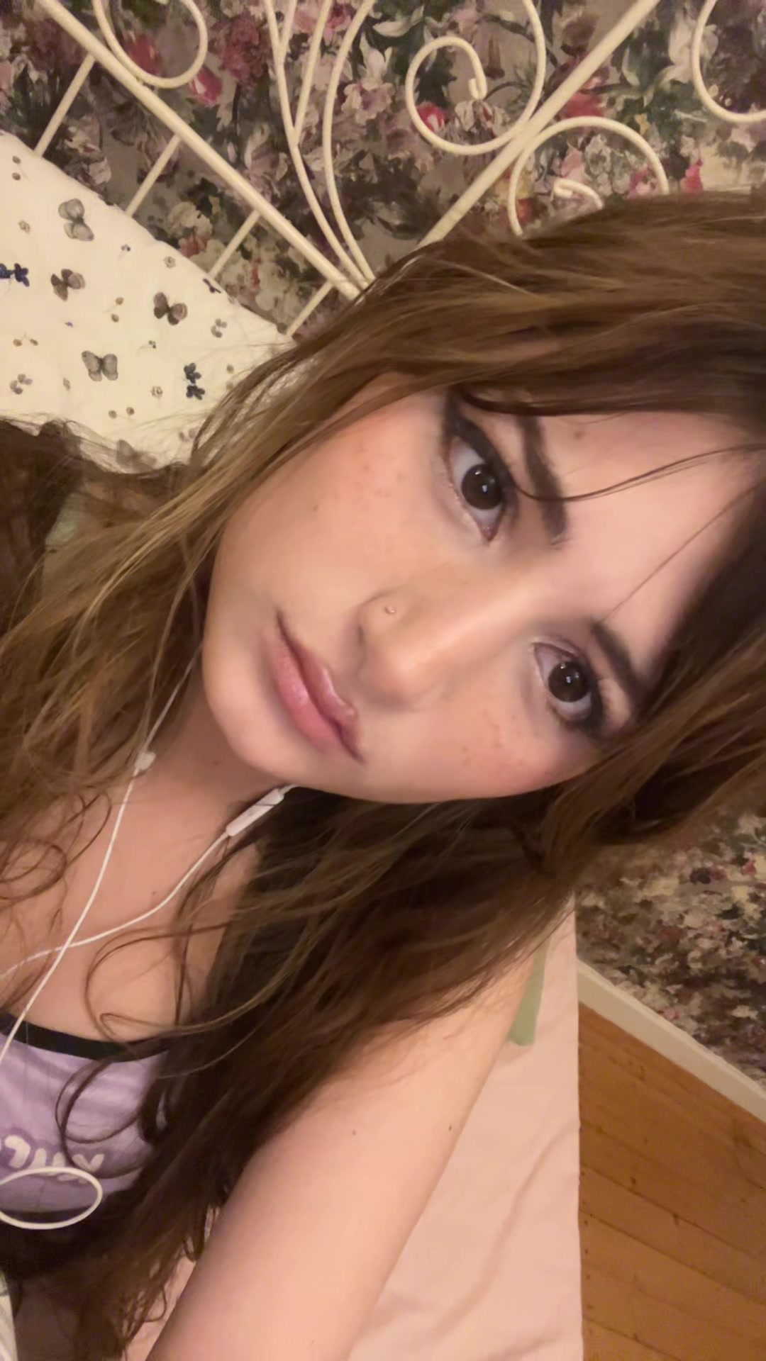 @lara1zel