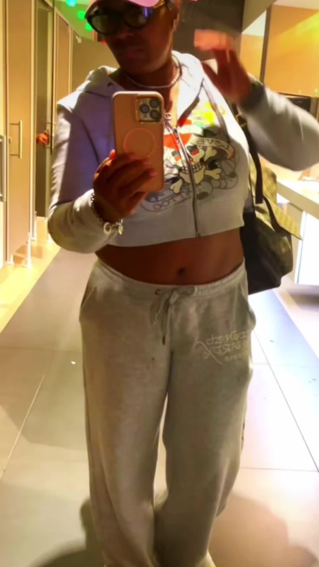 @EricaRenae ❌