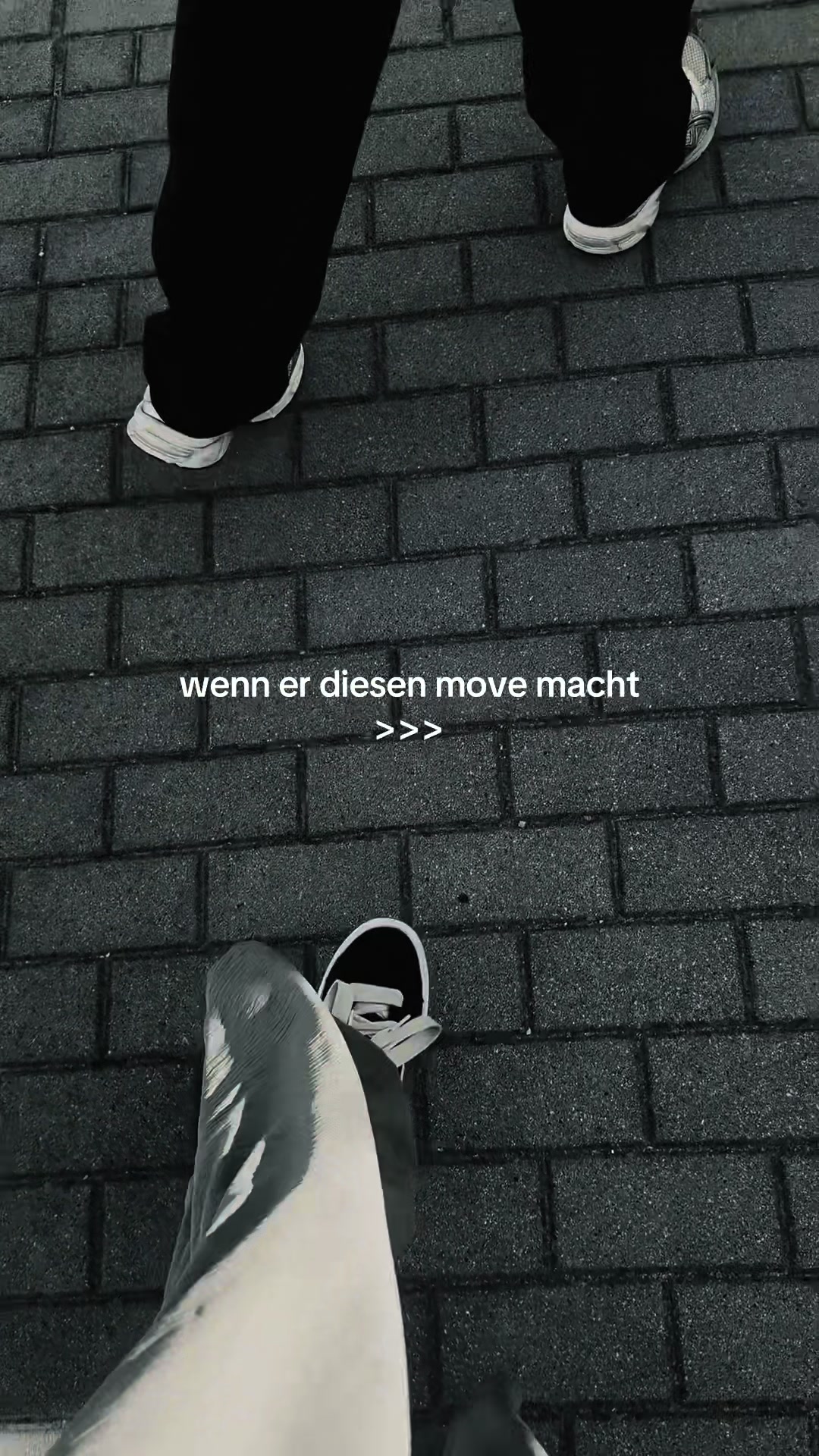 @𝒍𝒊𝒍𝒍𝒚 & 𝒎𝒐𝒎𝒐