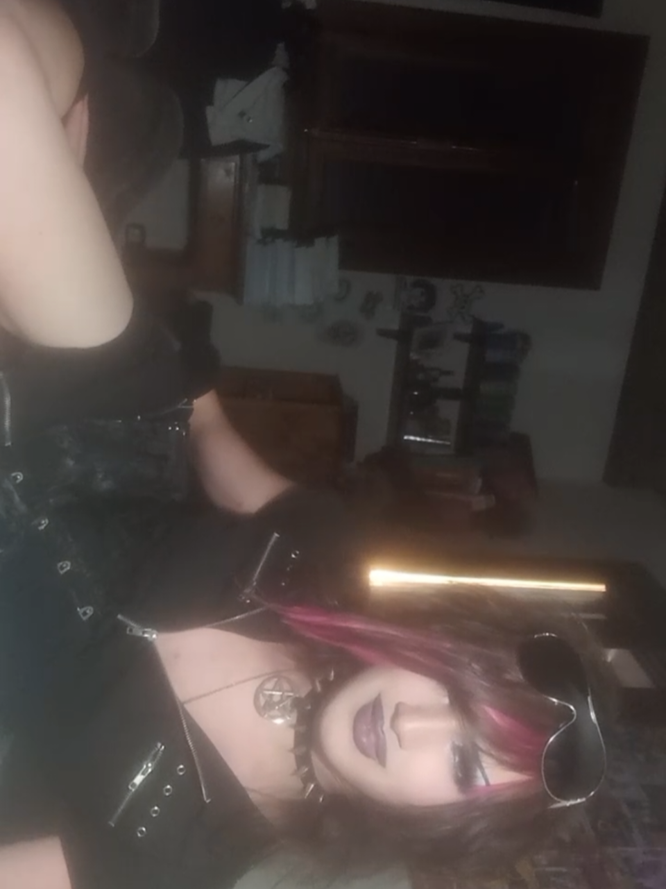 @hotpink.kill3r
