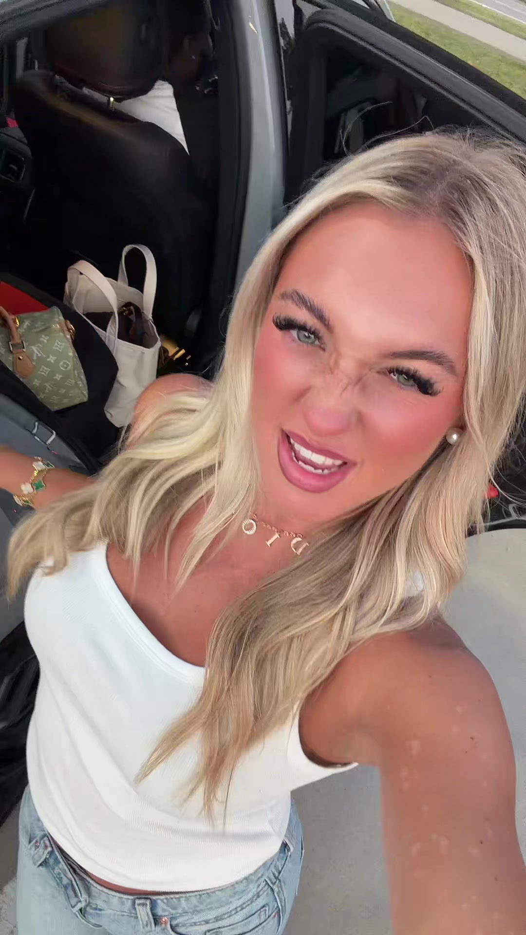 @Brittanyy