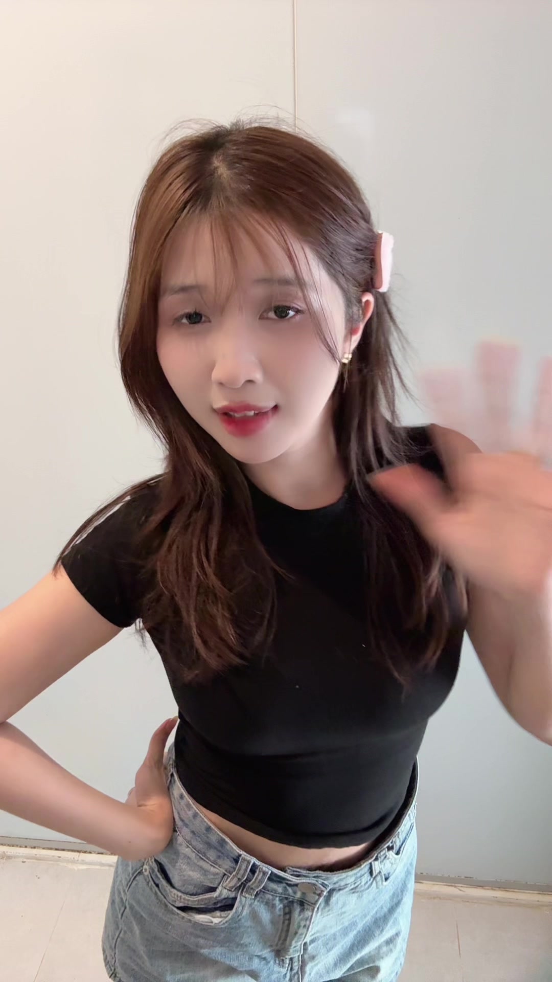 @Khánh Ly