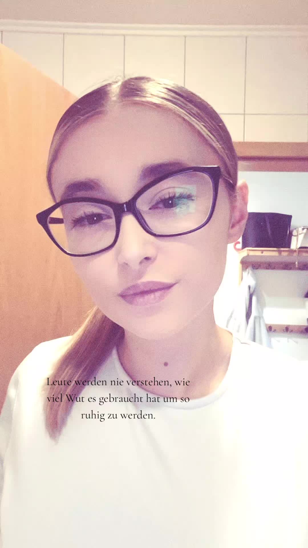 @✨️