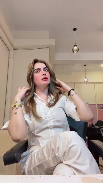 @Malaika