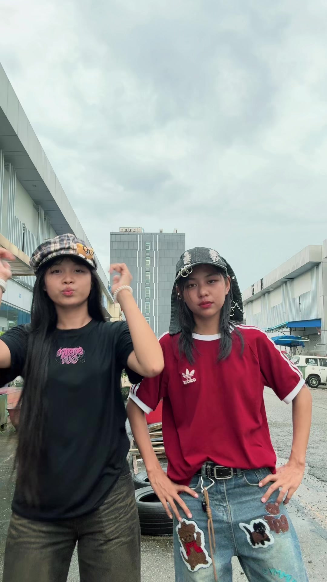 @It's Zaw