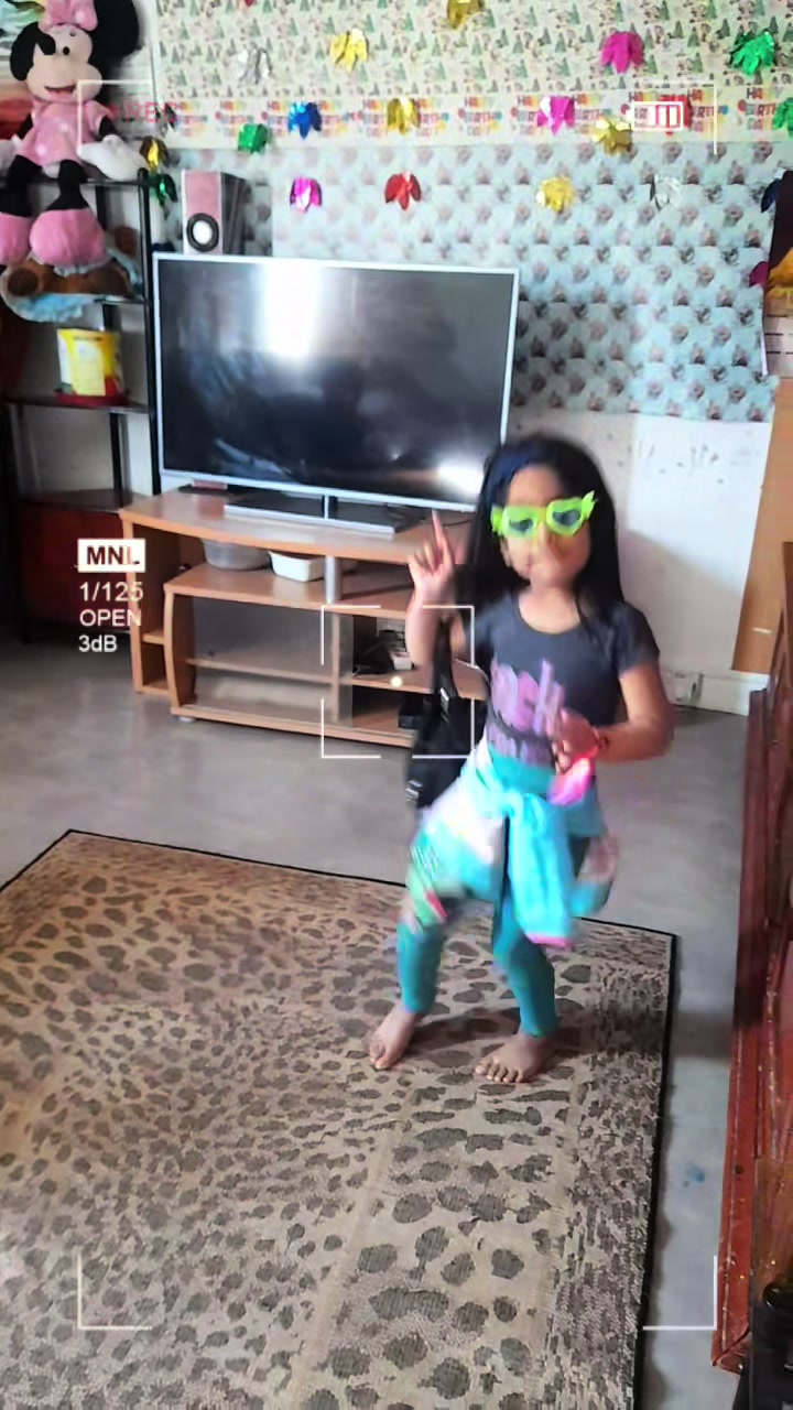 @Vimales vaisha அப்பாவும்மகளும்