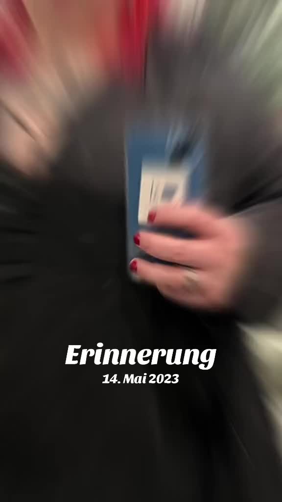 @∀uuᴉ ɐʞʞɐ ∩ɹsnlɐ