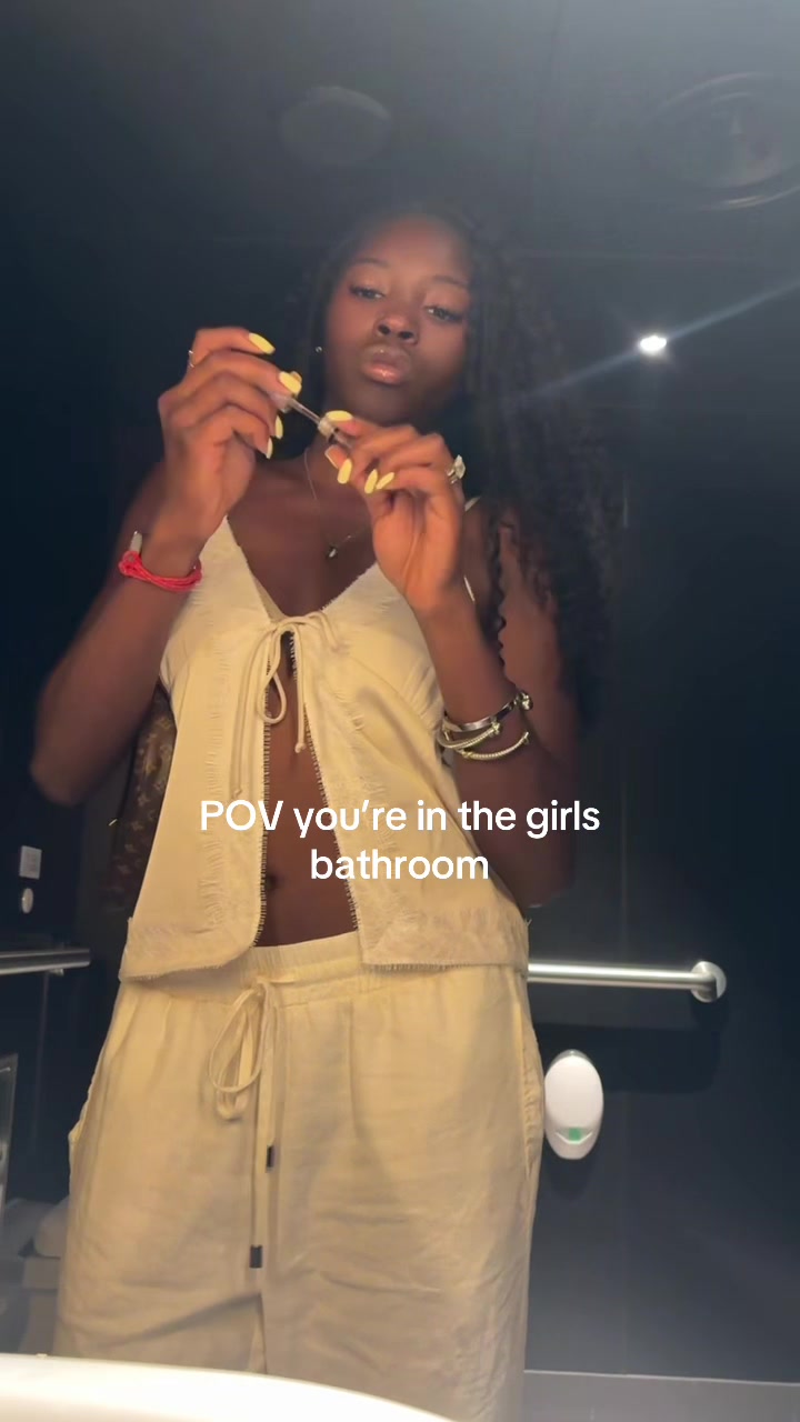@Kam ✨