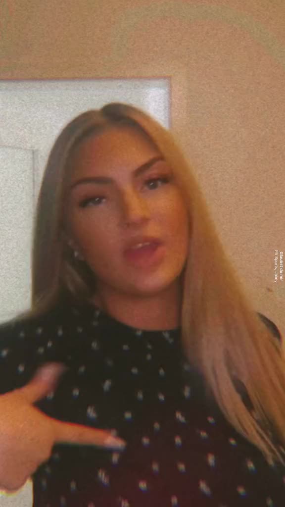 @Lisa_