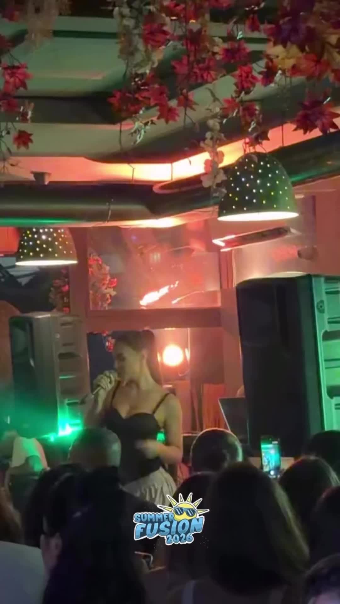 @𝗱𝗮𝗶𝗹𝘆𝘅𝗵𝗲𝗻𝘀𝗶𝗹𝗮