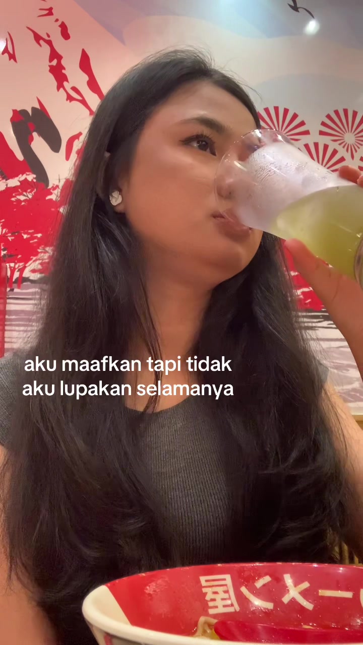 @Selvi🐬