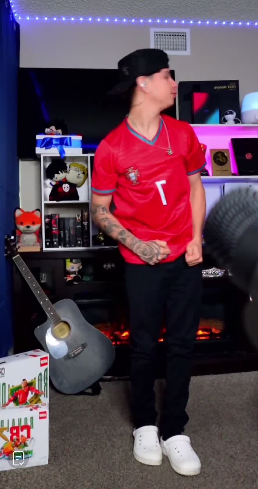 @(💗🍁)flaquita🦊🦋💕⚽️)