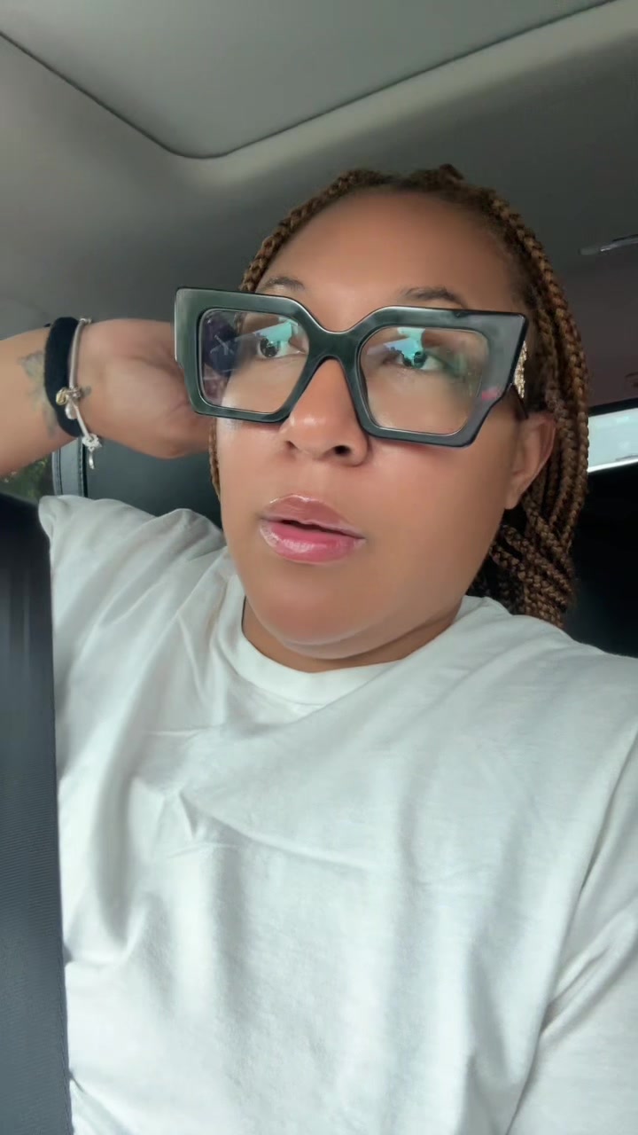 @Amina