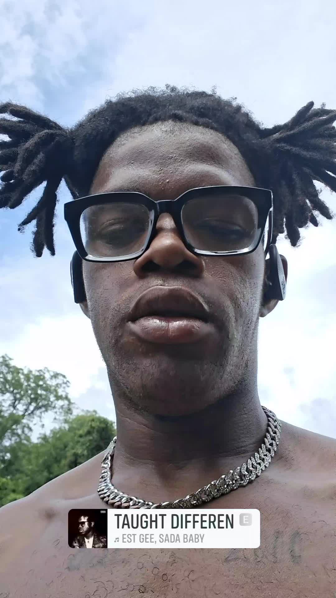 @Kay Jayondifferenttime