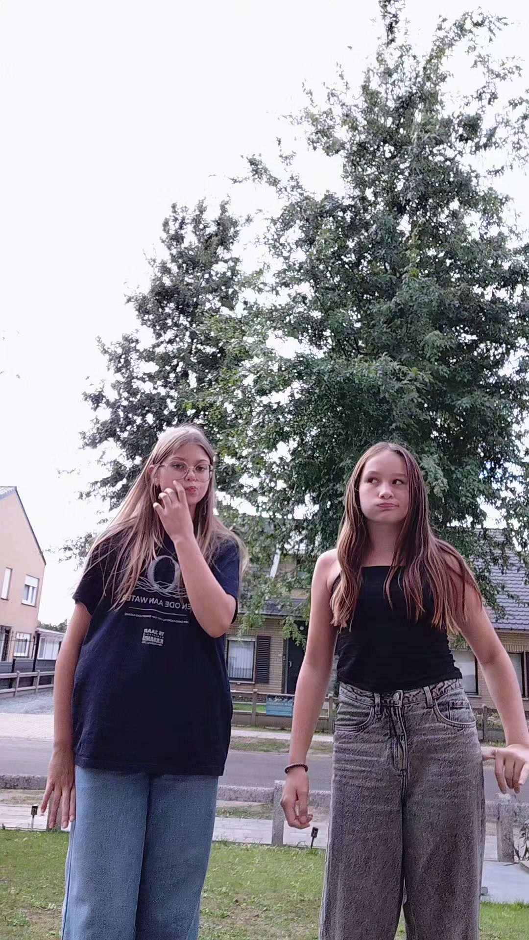 @marlonendebbyenamyvan
