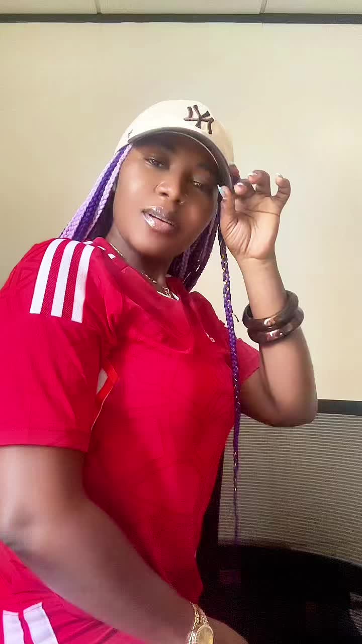 @Améliaqueen4🇨🇬🇺🇸🦅
