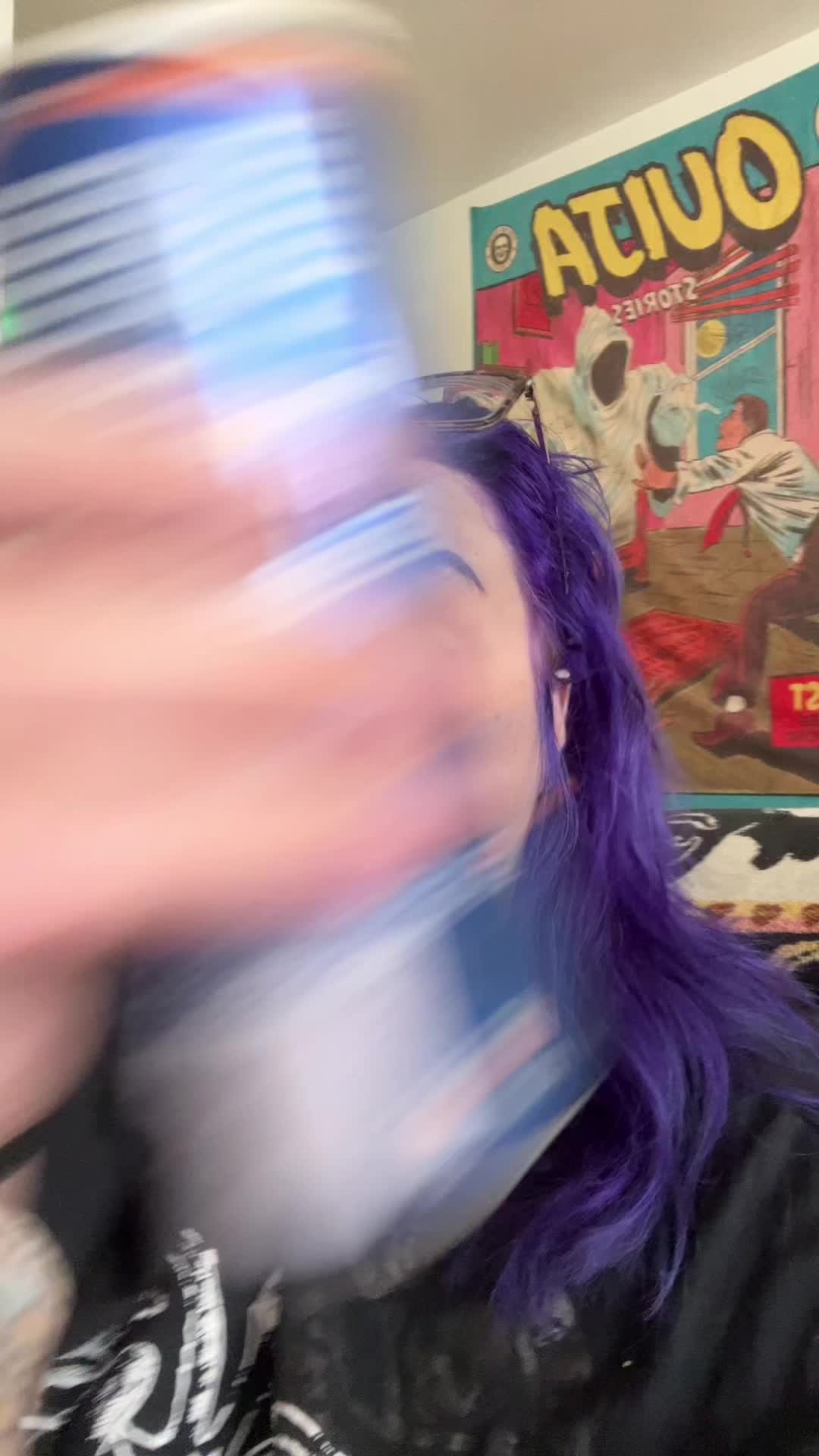 @Tessa420
