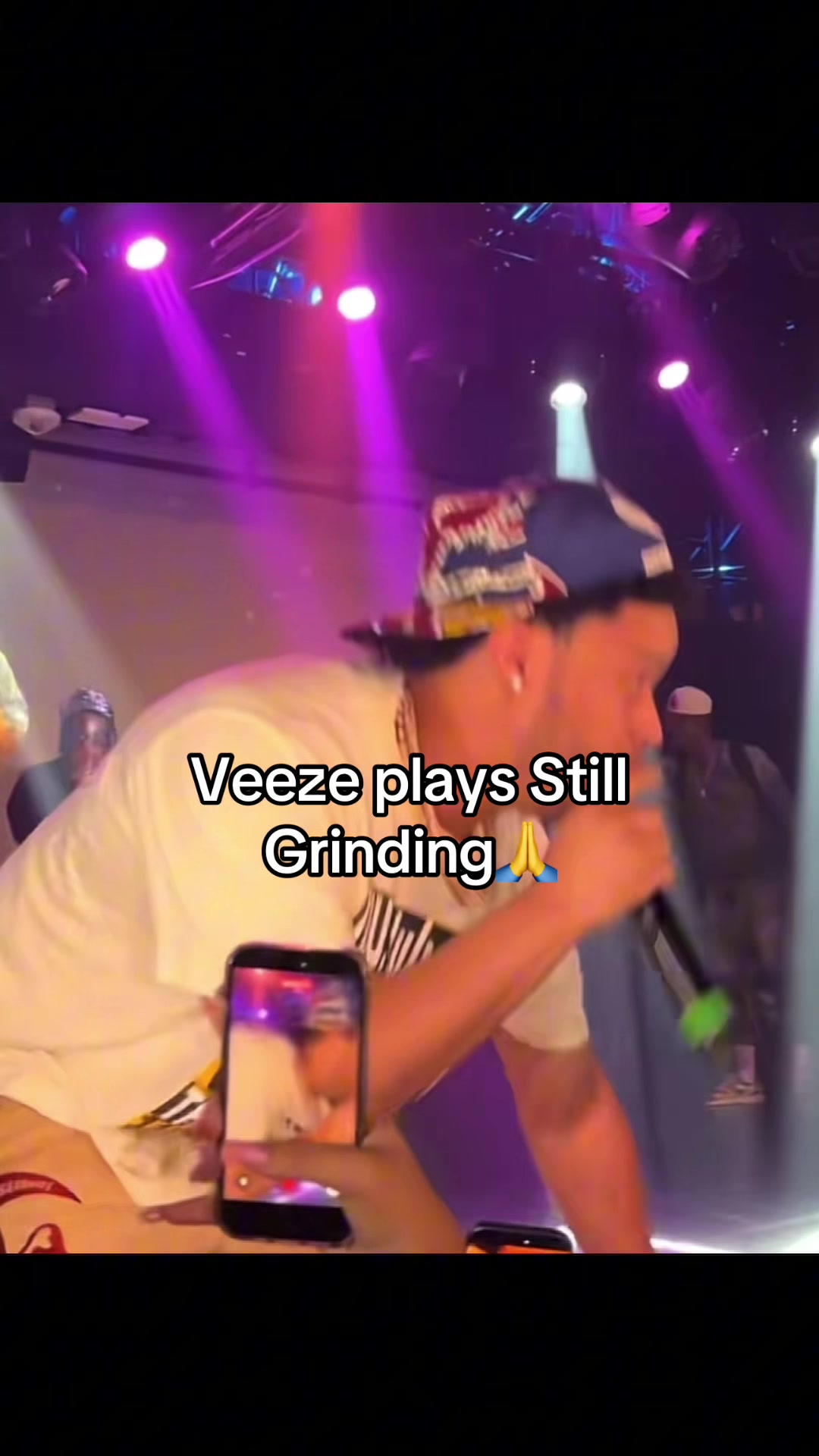 @Veeze Fan Page