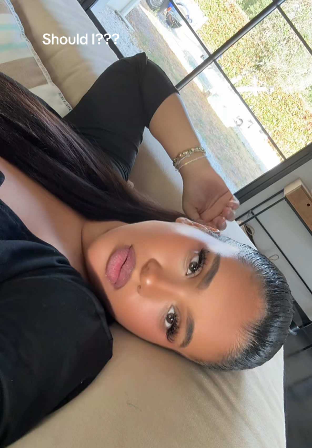 @dinabenna