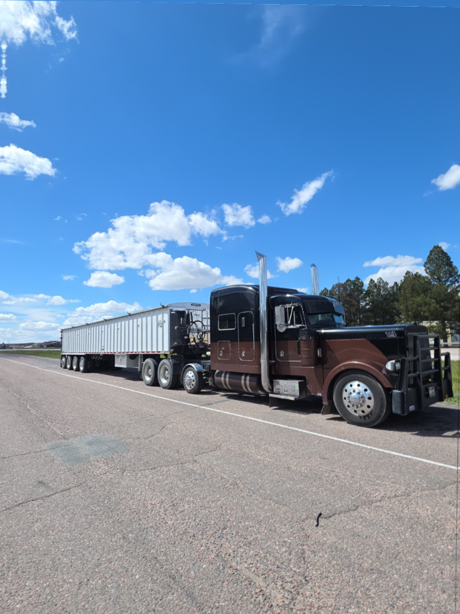 @TruckingFluffy5.0