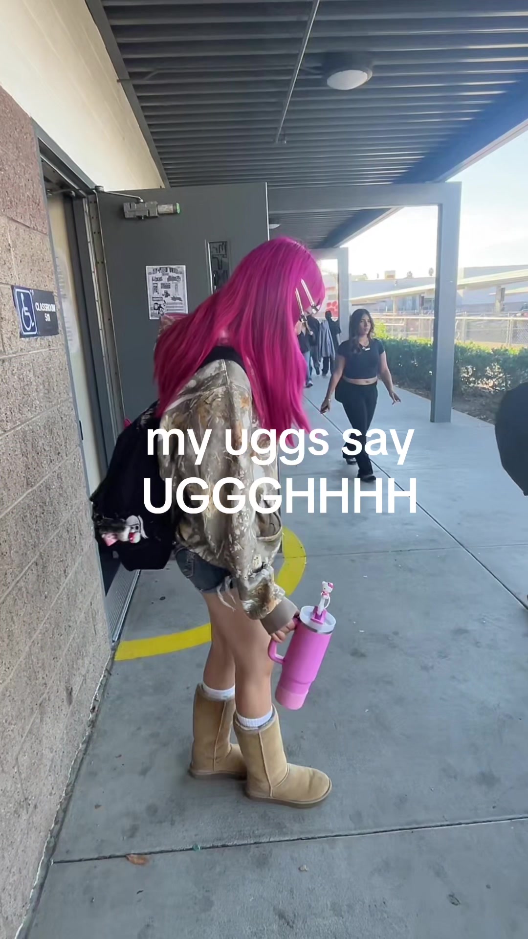 @x_x2429840
