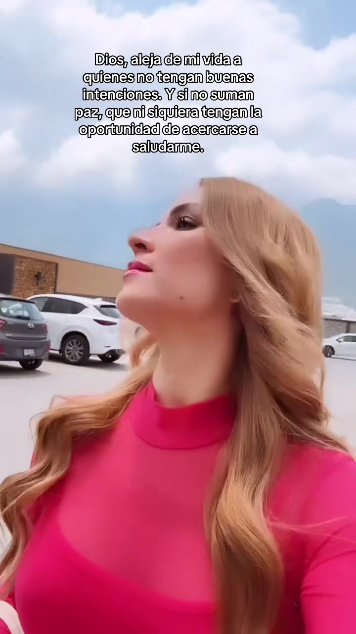 @Lulu Romero De Cazares