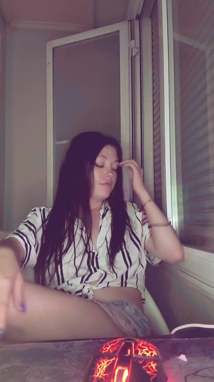 @Señora_acero🦂