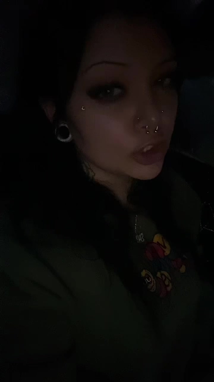 @feedingonyokai