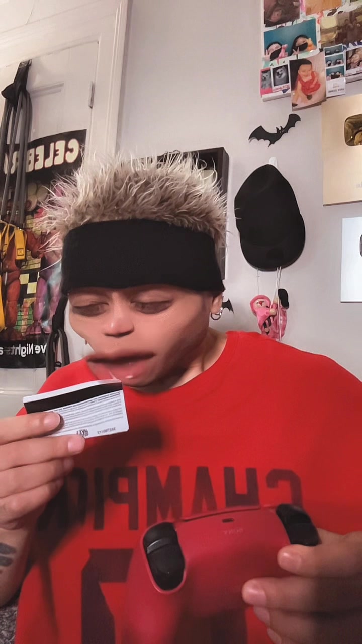 @Eddi3KaOs
