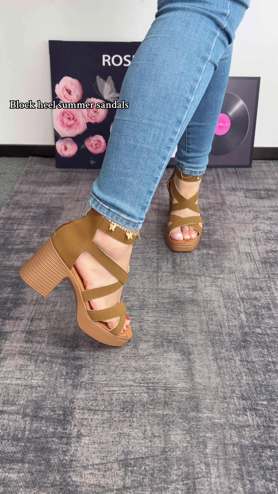 @Monica_fashion
