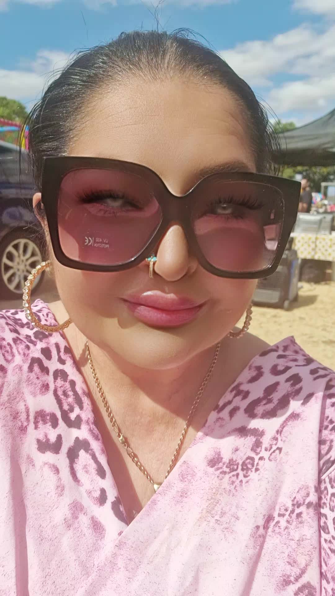 @Suzani💗