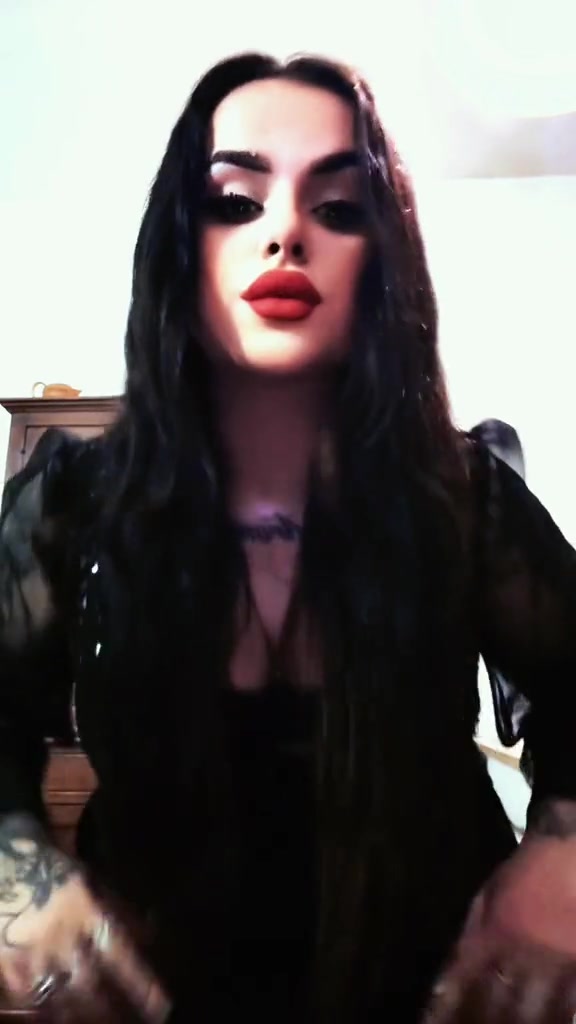 @✨🖤Lela🖤✨