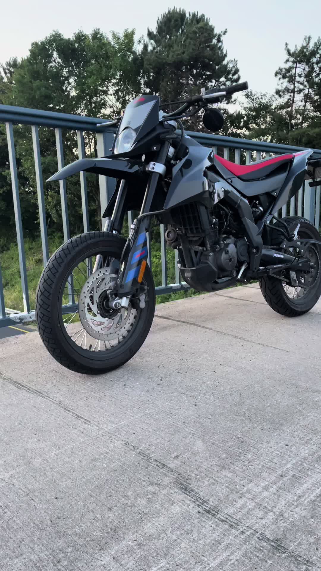 @viktor_v4s